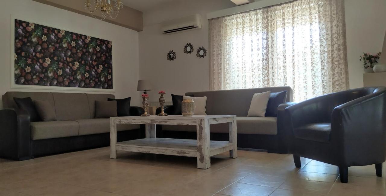 Politakis Apartment Keramoti  Exterior photo